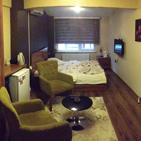 Otel Flamingo *