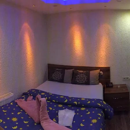 Hotell Flamingo *